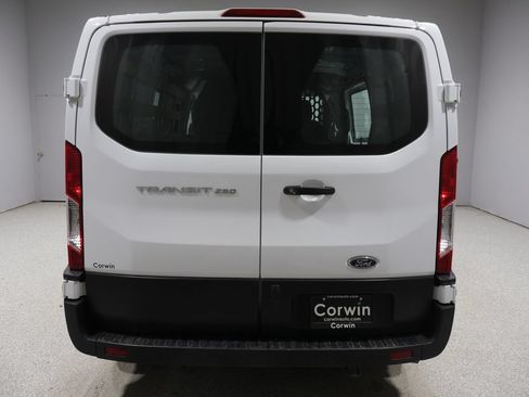 Used 2025 Ford Transit 250 Low Roof w/ Exterior Upgrade Package RWD image 3