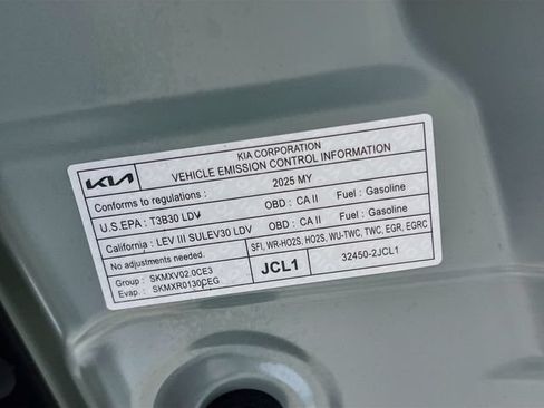 Certified 2025 Kia K4 FWD image 31