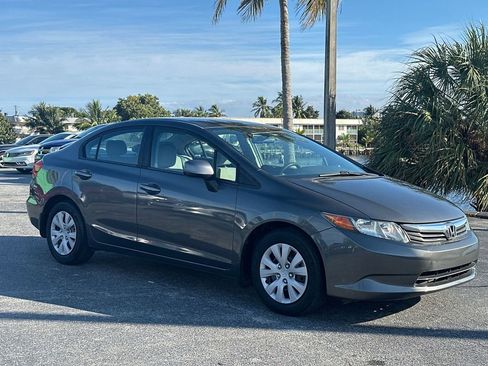 Used 2012 Honda Civic LX image 7