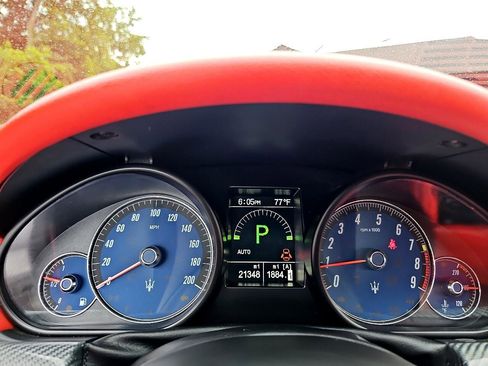 Used 2018 Maserati GranTurismo Sport image 34