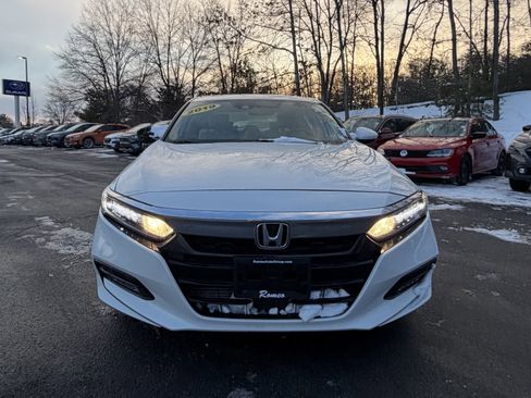 Used 2019 Honda Accord EX image 15