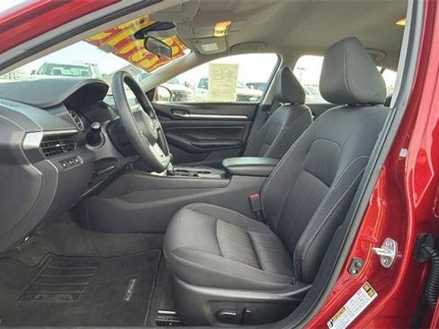 Used 2022 Nissan Altima 2.5 SV image 33