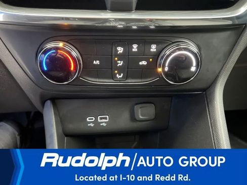 Used 2025 Buick Encore GX Preferred image 25