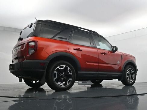 Used 2022 Ford Bronco Sport Outer Banks w/ Tech Package AWD/4WD image 35