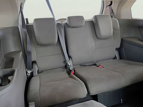 Used 2013 Honda Odyssey LX image 11