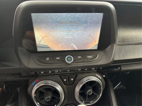 Used 2018 Chevrolet Camaro SS RWD image 34