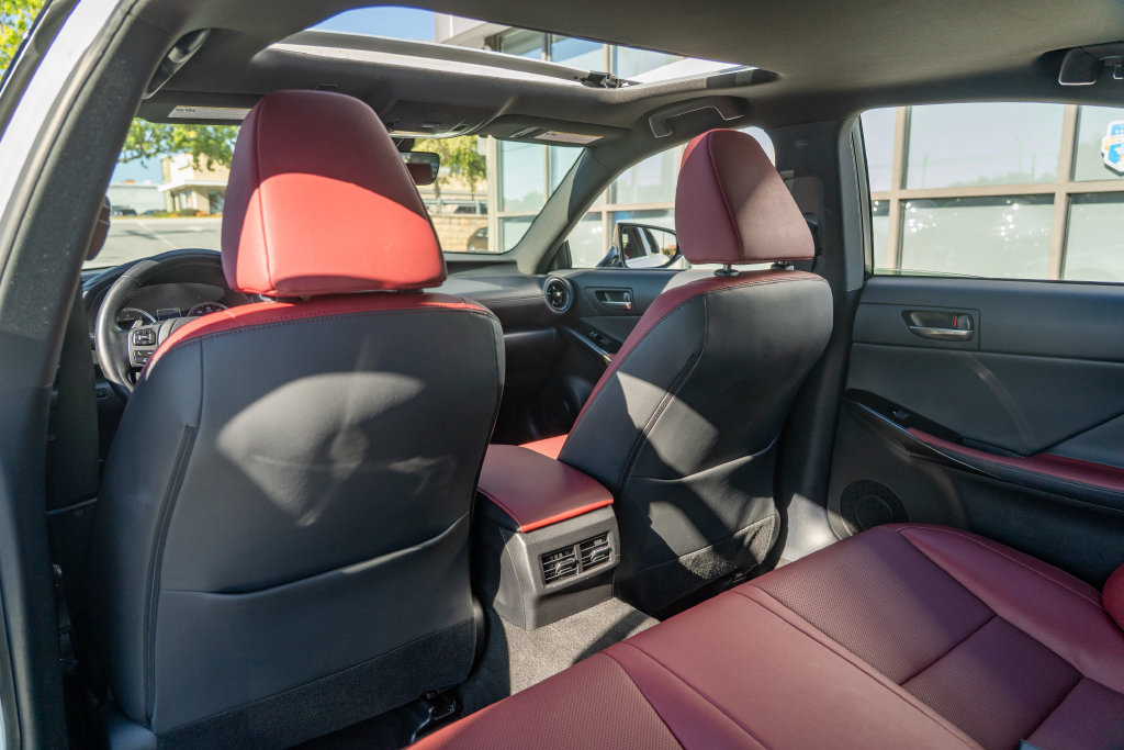 Used 2024 Lexus IS 300 w/ Comfort Package RWD image 14