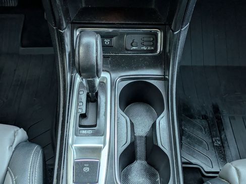 Used 2022 Subaru Ascent Onyx Edition image 15