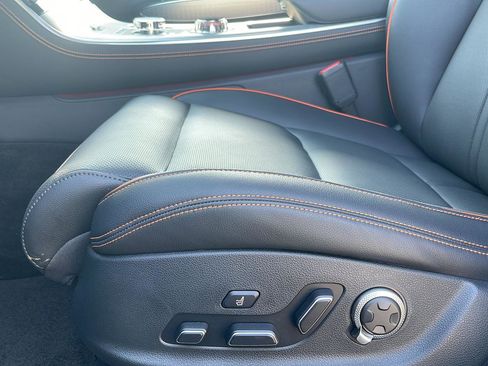 Used 2026 Genesis GV70 2.5T Sport Prestige AWD/4WD image 25