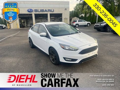 Used 2017 Ford Focus SEL w/ Cold Weather Package FWD image 1
