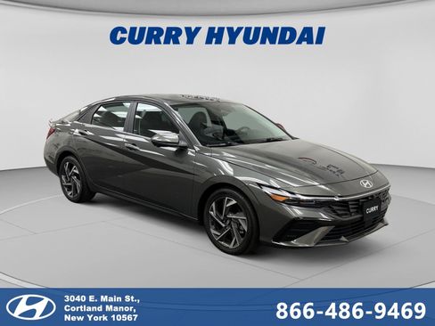 Certified 2024 Hyundai Elantra Limited FWD image 7