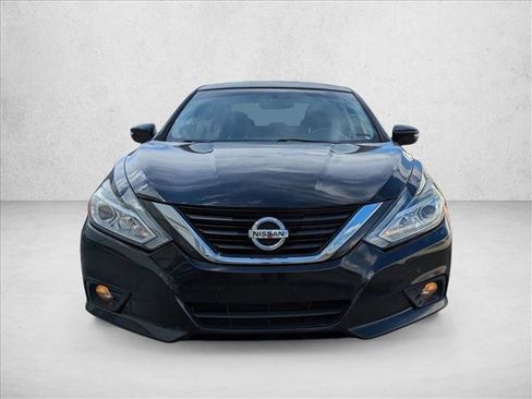 Used 2018 Nissan Altima 2.5 SL image 2