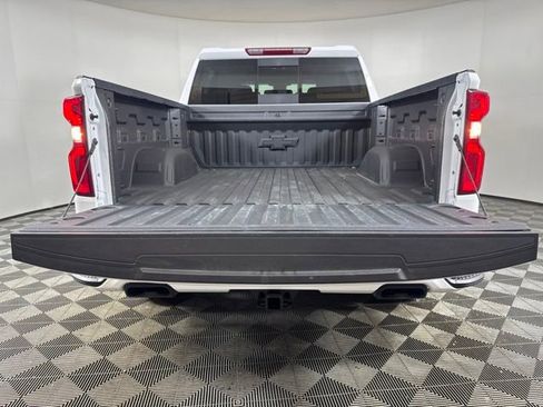 Used 2025 Chevrolet Silverado 1500 RST w/ Redline Edition AWD/4WD image 20