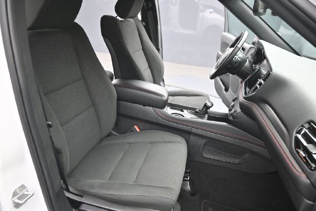 Used 2025 Dodge Durango GT AWD/4WD image 27