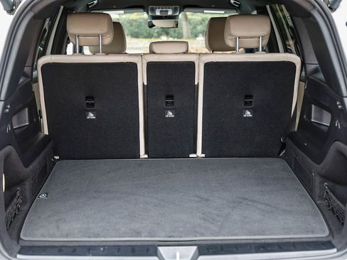 Certified 2025 Mercedes-Benz GLB 250 4MATIC image 25