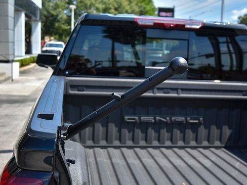 Used 2024 GMC Sierra 1500 Denali w/ Technology Package AWD/4WD image 19