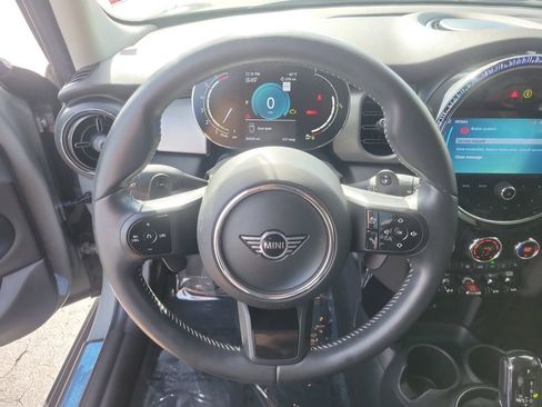 Used 2023 MINI Cooper S image 26