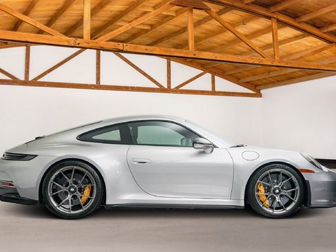 Used 2022 Porsche 911 GT3 RWD image 6