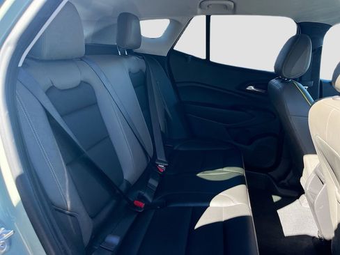 Used 2025 Chevrolet Trax ACTIV w/ Driver Confidence Package image 26