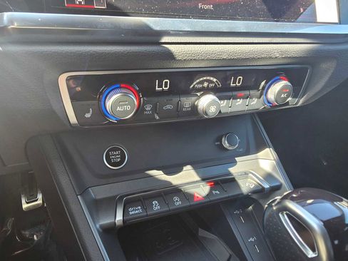 New 2025 Audi Q3 2.0T Premium Plus image 30