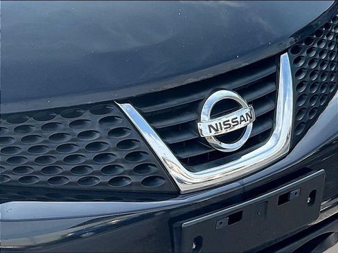 Used 2013 Nissan Juke SV FWD image 28