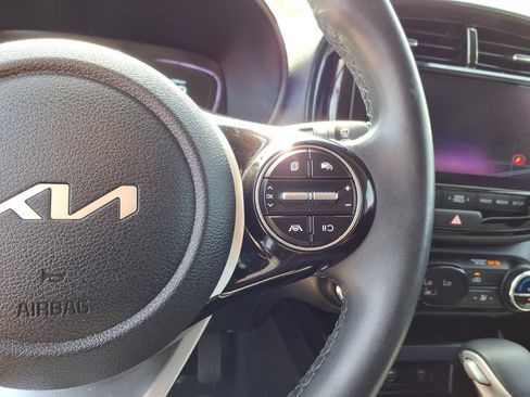 Certified 2024 Kia Soul EX FWD image 17