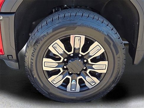 Used 2024 GMC Sierra 2500 Denali w/ Denali Reserve Package image 9