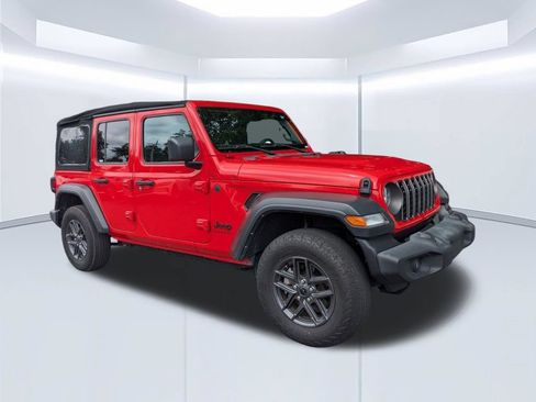 Used 2024 Jeep Wrangler Unlimited Sport AWD/4WD image 2
