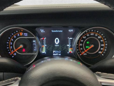 Used 2020 Jeep Gladiator Overland AWD/4WD image 17