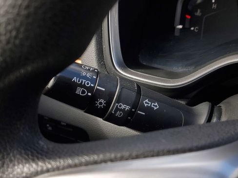 Used 2018 Honda CR-V EX image 17