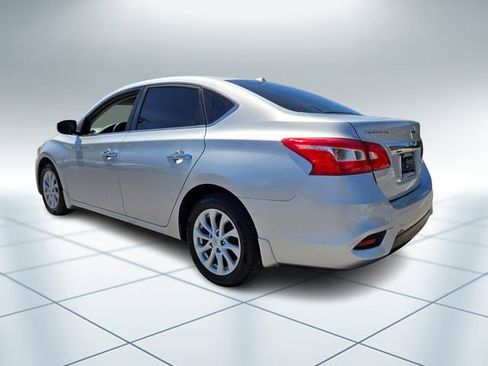 Used 2019 Nissan Sentra SV image 8