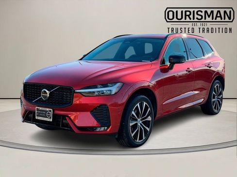 Certified 2023 Volvo XC60 B5 Plus w/ Climate Package image 5