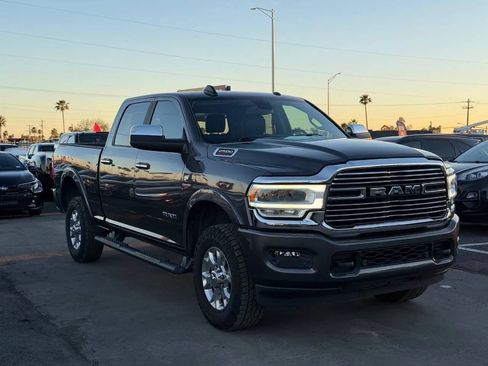 Used 2021 RAM 2500 Laramie AWD/4WD image 12