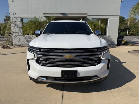 Used 2024 Chevrolet Tahoe Premier w/ Premium Package image 9