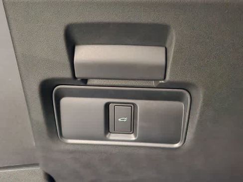 Used 2026 Land Rover Range Rover Evoque S AWD/4WD image 22