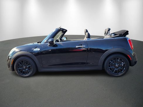 Used 2019 MINI Cooper S image 4