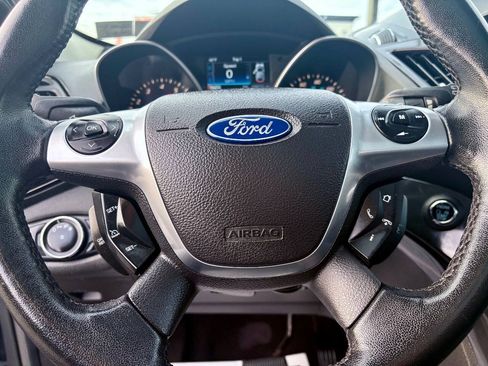 Used 2014 Ford Escape Titanium AWD/4WD image 16