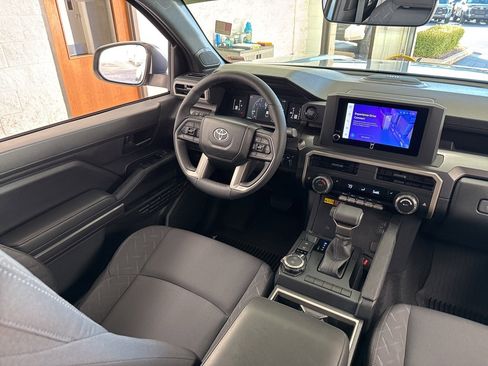 Certified 2025 Toyota Tacoma SR5 image 45