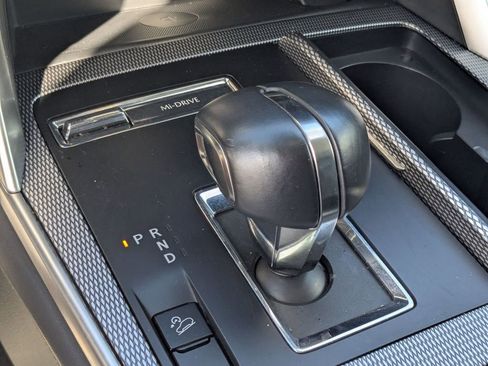 Used 2025 MAZDA CX-90 3.3 Turbo w/ Premium Sport Pkg image 17