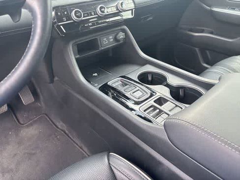 Used 2023 Honda Pilot Elite image 16