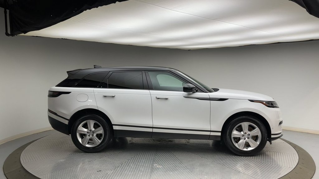 Certified 2026 Land Rover Range Rover Velar S AWD/4WD image 9