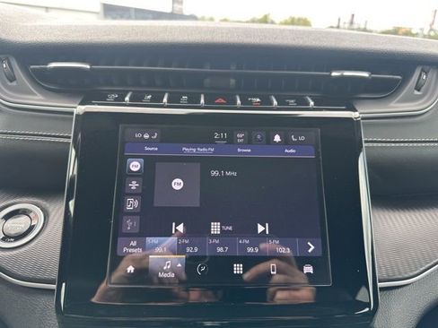 Used 2024 Jeep Grand Cherokee Altitude image 18