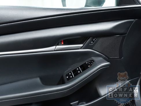 Certified 2023 MAZDA MAZDA3 s FWD image 20