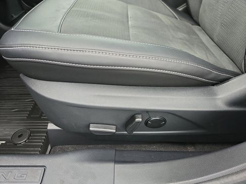 Certified 2025 Ford Mustang Mach-E GT image 12