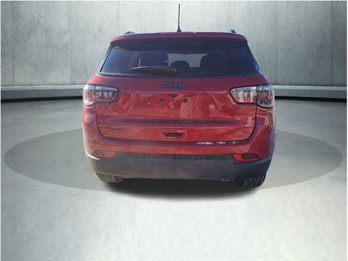 New 2026 Jeep Compass Latitude w/ Sun and Sound Group AWD/4WD image 5