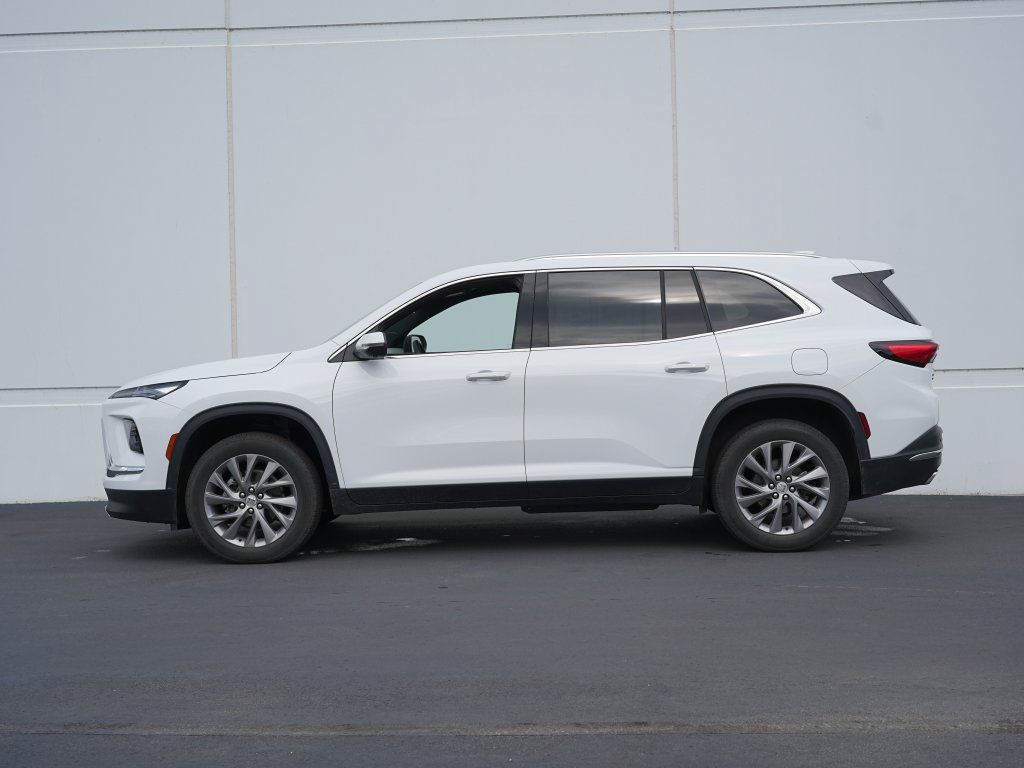 Certified 2026 Buick Enclave Preferred AWD/4WD image 6