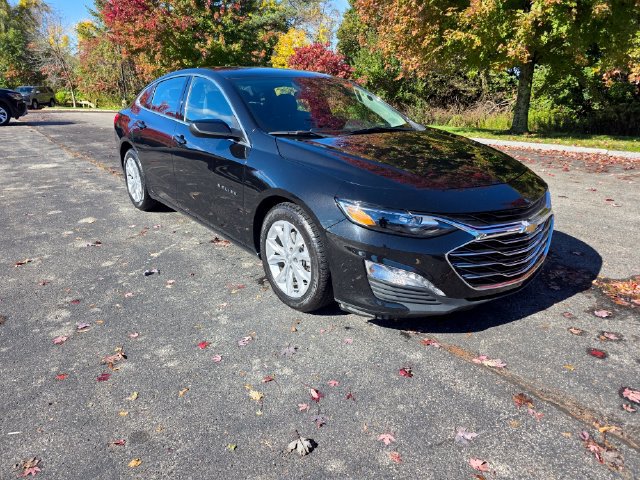 Used 2025 Chevrolet Malibu LT FWD image 5