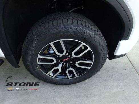 New 2026 GMC Sierra 1500 AT4 w/ AT4 Premium Package image 12