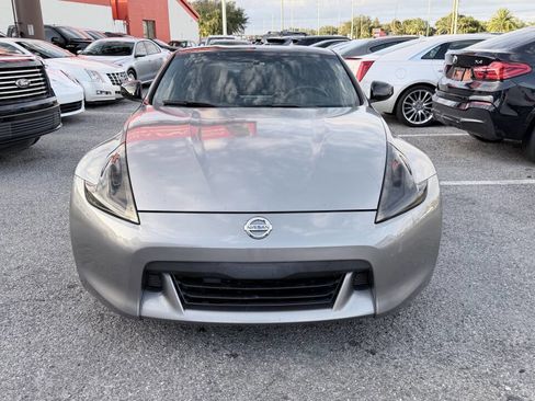 Used 2009 Nissan 370Z Touring image 8
