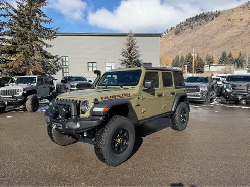 New 2025 Jeep Wrangler Unlimited Rubicon w/ Convenience Group AWD/4WD image 3